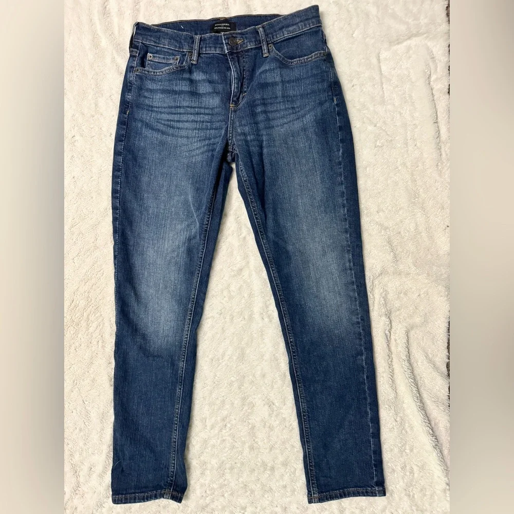 BANANA REPUBLIC GIRLFRIEND MID-RISE Dark Wash Jeans - Picture 2 of 10